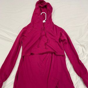 Latched Mama Petal Front Nursing Hoodie 2.0 - Extra Small / Berry NWOT